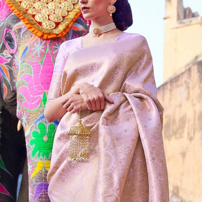 Lavender & Gold-Toned Woven Design Silk Blend Banarasi Saree
