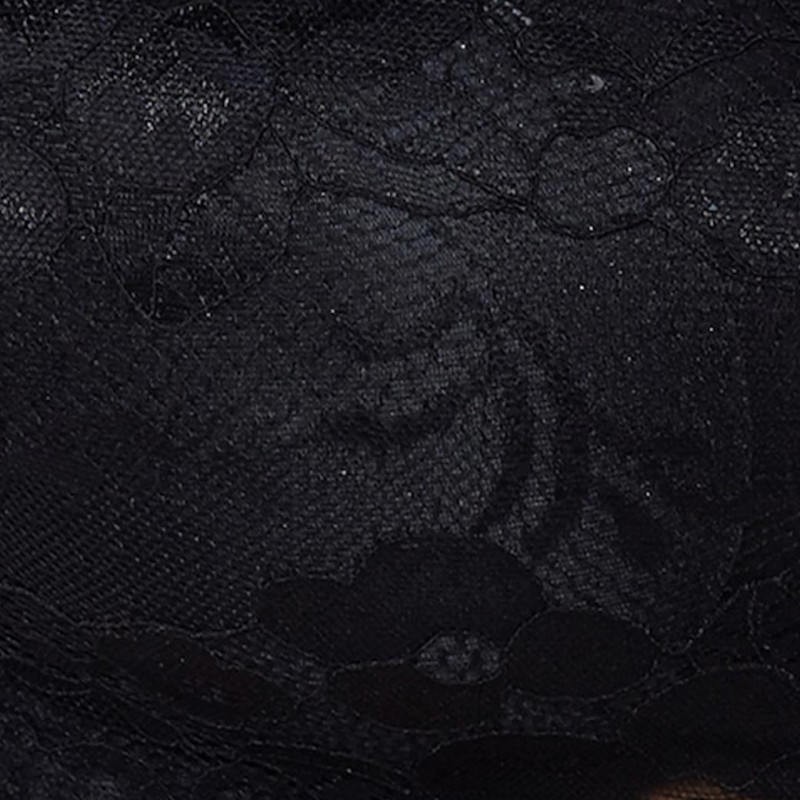 Black Solid Non-Wired Lightly Padded Bra